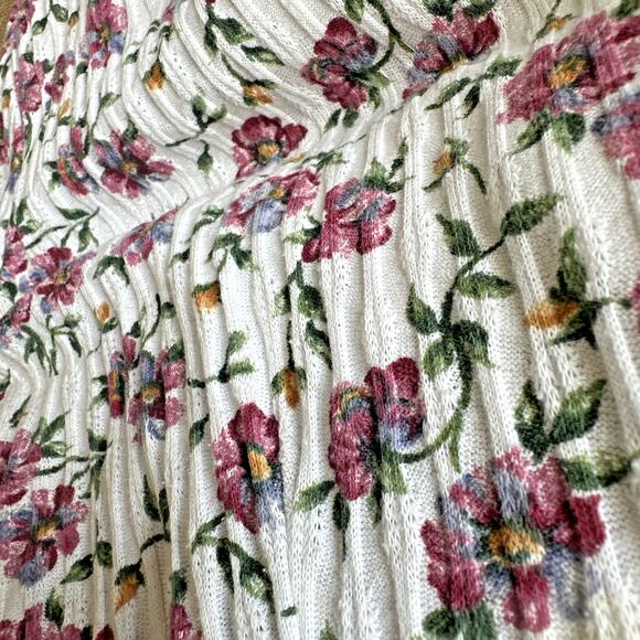 Vintage Blouse Top White Floral Pearl Gold Button Cotton Cottage V Neck Ribbed M - Picture 4 of 8